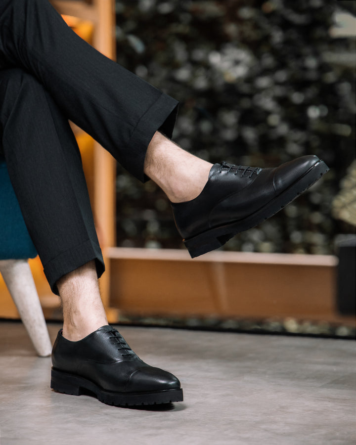 Armand Oxford Black Classic Sole