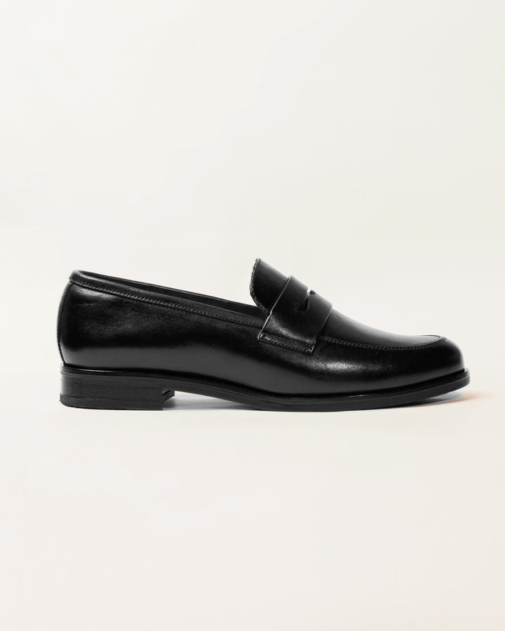 Alessa Loafer Black Classic Sole